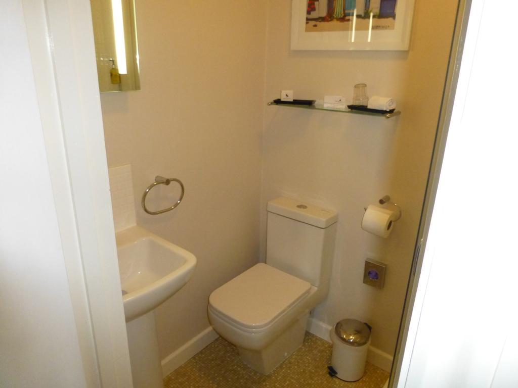 Waters Reach Guest House Christchurch  Room photo